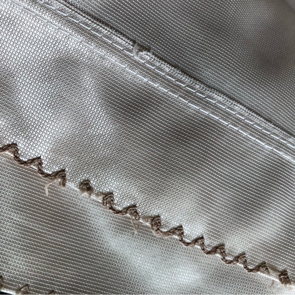 70's Nude/Beige 3/4 Length Slip - Nude Slip - Size 6 -Beige Slip - Straight Slip - Picture 9 of 10